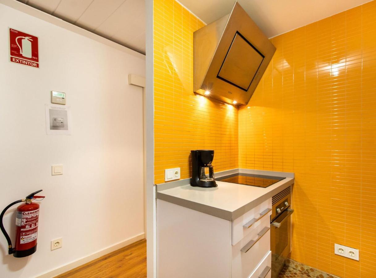 Tapioles - Lovely Apartment Tapioles Barcelona Luaran gambar